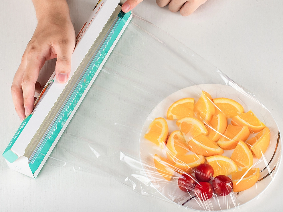 Почему пищевая пленка является предпочтительным выбором для упаковки пищевых продуктов в супермаркетах